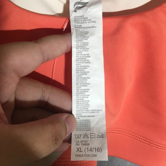 Kids NWT Fabletics Tops Sports Bra Colorful Workout Athletic Cheer Gymnastics - Picture 5 of 11